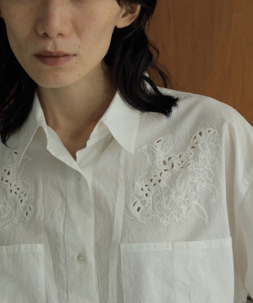 anuke（アンヌーク）の「anuke Cutwork Lace Shirts カット