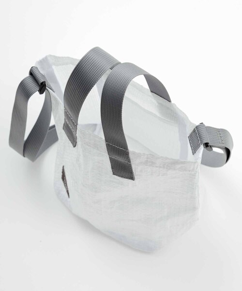 ADAM ET ROPE'(アダムエロペ)の「【TRAVEL COUTURE】レジャーFab Comsaw Bag(ハンドバッグ・メンズ・グレー/ホワイト・FREE)」の5枚目の写真
