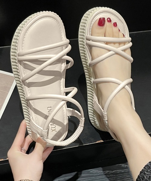 Miniministore(ミニミニストア)の「厚底サンダル ストラップサンダル 夏(サンダル・レディース・クリーム/アイボリー/ブラック・24.0cm/23.0cm/22.5cm/23.5cm/24.5cm/25.0cm)」の8枚目の写真