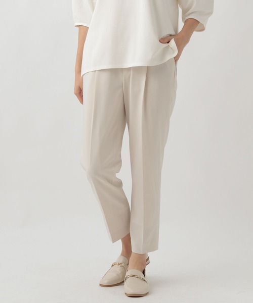 Elura(エルーラ)の「夏ラクテーパードパンツ/107169(その他パンツ・レディース・ホワイト/ベージュ/ブラック/グリーン系その他4・SMALL/MEDIUM/LARGE/X-LARGE)」の2枚目の写真