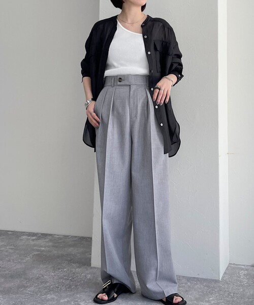 fredy emue（フレディエミュ）の「2タックスラックス【レングス長め丈あり】（スラックス・レディース・グレー/ベージュ/ブラック・39/38/36）」の5枚目の写真