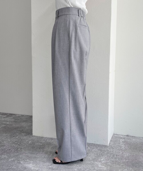 fredy emue（フレディエミュ）の「2タックスラックス【レングス長め丈あり】（スラックス・レディース・グレー/ベージュ/ブラック・39/38/36）」の21枚目の写真