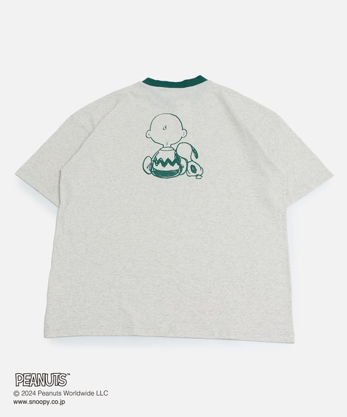 PEANUTS(ピーナッツ)の「PEANUTS / ピーナッツ スヌーピー ユニ半袖Tシャツ(Tシャツ/カットソー・メンズ・C/D/A/B・S/M/L)」の6枚目の写真