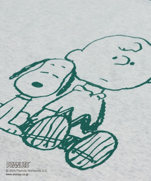 PEANUTS(ピーナッツ)の「PEANUTS / ピーナッツ スヌーピー ユニ半袖Tシャツ(Tシャツ/カットソー・メンズ・C/D/A/B・S/M/L)」の8枚目の写真
