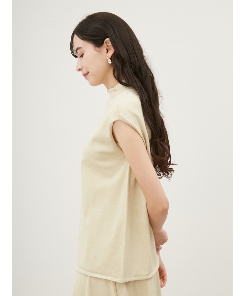Mila Owen(ミラオーウェン)の「ドレープデザインフレアスカートニットSET【手洗い可能】(ワンピース・レディース・アイボリー/イエロー/ブラック・0/1)」の6枚目の写真