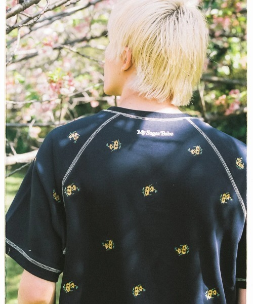 My sugar Babe(マイシュガーベイブ)の「msb patch flower embroidery pattern short sleeve sweat(Tシャツ/カットソー・メンズ・杢グレー/ネイビー・MEDIUM/LARGE/X-LARGE)」の6枚目の写真