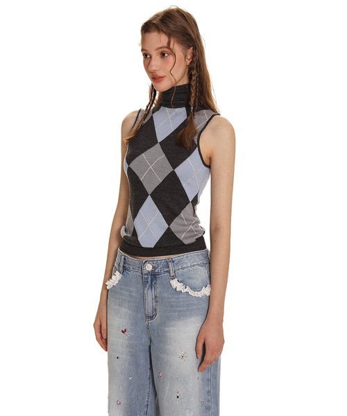 Moromoro2（モロモロ）の「ハイネック アーガイル タンクトップ BX4117【Moromoro2】（タンクトップ・レディース・グレー/ブラウン・S/M/L）」の10枚目の写真