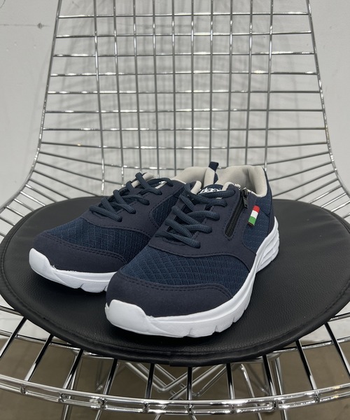 LUGG NAGG(ラグナグ)の「【risata】【軽量】着脱ファスナーつきレースアップスニーカー【3E】(スニーカー・レディース・ブラック/グレー/ネイビー・23.0cm/23.5cm/24.0cm/24.5cm/22.5cm)」の10枚目の写真