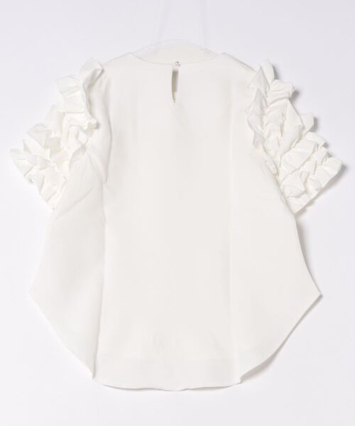 O.S.K（オーエスケー）の「[O.S.K] ショルダーフリルブラウス（シャツ/ブラウス・レディース・ホワイト/ブラック・L/M）」の3枚目の写真