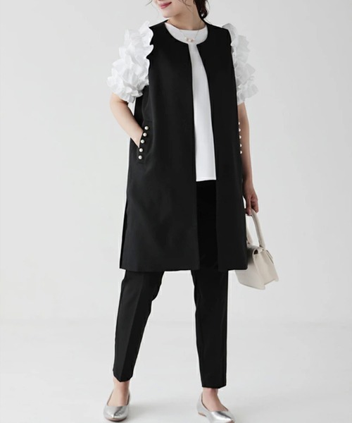 O.S.K（オーエスケー）の「[O.S.K] ショルダーフリルブラウス（シャツ/ブラウス・レディース・ホワイト/ブラック・L/M）」の13枚目の写真