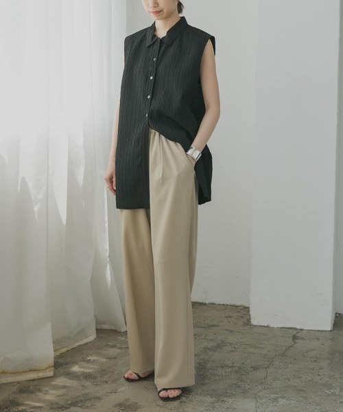 URBAN RESEARCH(アーバンリサーチ)の「『MADE IN JAPAN』ストレッチタックワイドパンツ(その他パンツ・レディース・ブラック/ベージュ・FREE)」の11枚目の写真