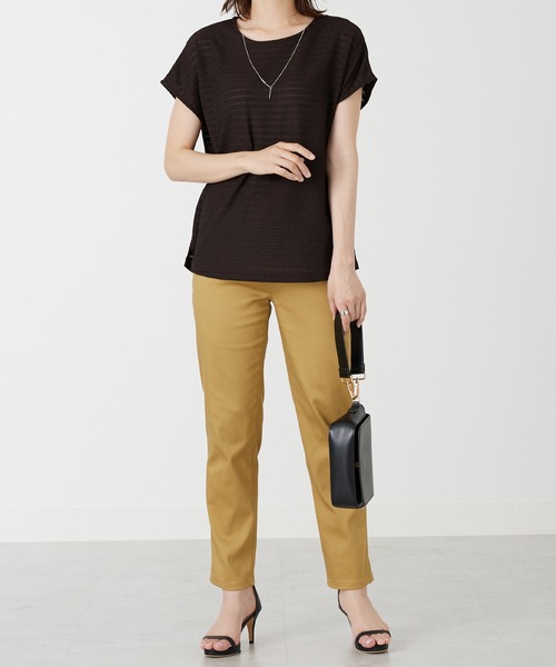 BELLUNA PLUS(ベルーナ)の「ネックレス付ジャカード素材プルオーバー(Tシャツ/カットソー・レディース・ネイビー/アイボリー/ワイン・MEDIUM/LARGE/X-LARGE)」の16枚目の写真