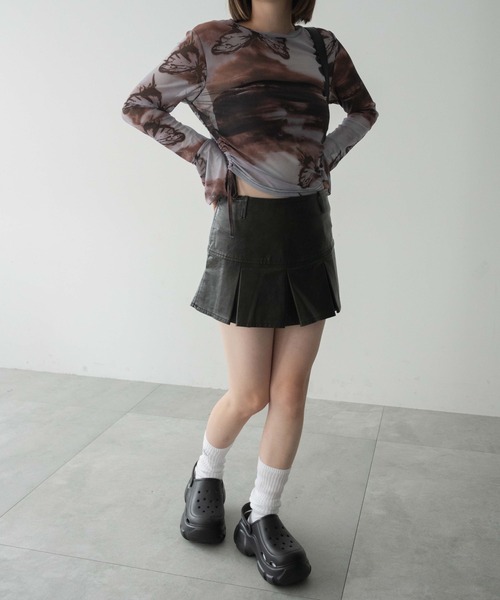 dispark(ディスパーク)の「DISPARK/ウエストカッティングフェイクレザースカート(スカート・レディース・ブラック/ブラウン・FREE)」の3枚目の写真