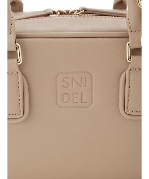 SNIDEL（スナイデル）の「スクエアボストンバッグ（ハンドバッグ・レディース・ブラック/ベージュ系その他/キャメル/バーガンディー・FREE）」の14枚目の写真