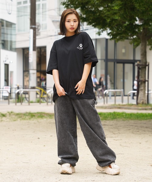 1111clothing(ワンフォークロージング)の「【unisex】ロゴ刺繍 イラストガール Tシャツ / バックプリント オーバーサイズ Tシャツ(Tシャツ/カットソー・メンズ・ホワイト系2/ブラック系2/ホワイト系3/グリーン系2/ブルー系3/ブラック系3・M/L)」の19枚目の写真