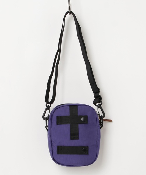 GREGORY（グレゴリー）の「クイックポケットM QUICK POCKET M ウルトラバイオレット（ショルダーバッグ・メンズ・バイオレット・ONE SIZE）」の4枚目の写真
