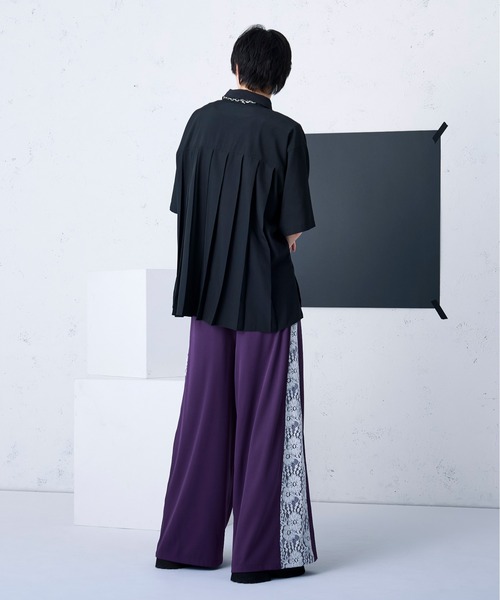 Ellno Loset（エルノロゼット）の「バックプリーツ刺繍シャツ（シャツ/ブラウス・メンズ・オフホワイト/ブラック・LARGE/SMALL/MEDIUM）」の17枚目の写真