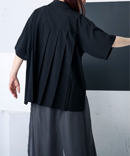 Ellno Loset（エルノロゼット）の「バックプリーツ刺繍シャツ（シャツ/ブラウス・メンズ・オフホワイト/ブラック・LARGE/SMALL/MEDIUM）」の22枚目の写真