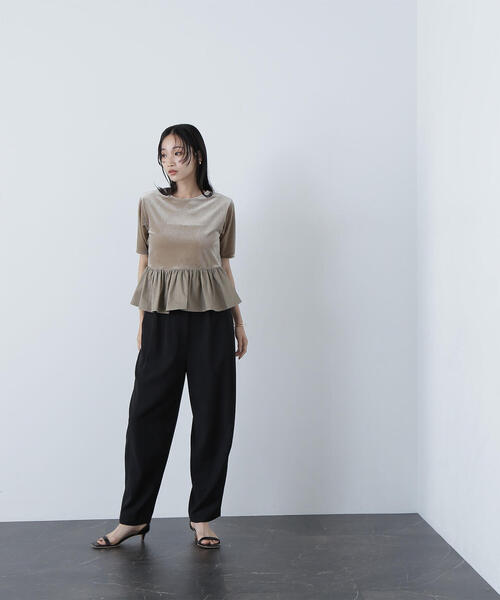 NATURAL BEAUTY BASIC(ナチュラルビューティーベーシック)の「◇リラクシーバレルパンツ(その他パンツ・レディース・グレー系その他/ブラック・MEDIUM/SMALL)」の5枚目の写真