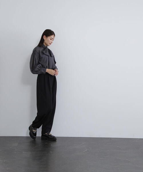 NATURAL BEAUTY BASIC(ナチュラルビューティーベーシック)の「◇リラクシーバレルパンツ(その他パンツ・レディース・グレー系その他/ブラック・MEDIUM/SMALL)」の7枚目の写真