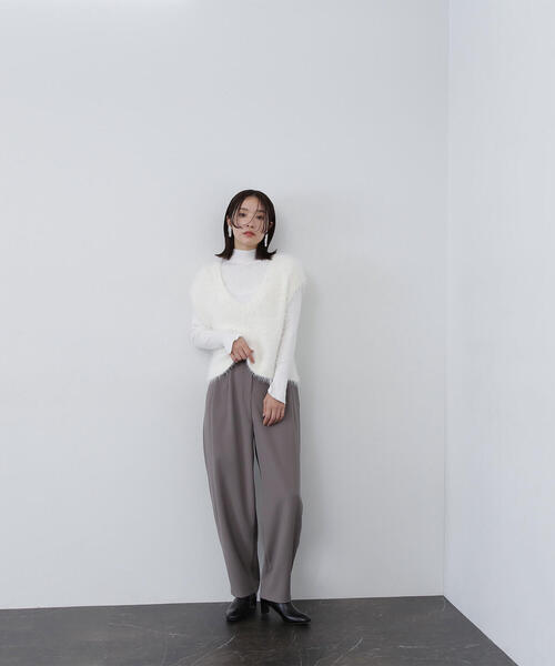 NATURAL BEAUTY BASIC(ナチュラルビューティーベーシック)の「◇リラクシーバレルパンツ(その他パンツ・レディース・グレー系その他/ブラック・MEDIUM/SMALL)」の15枚目の写真