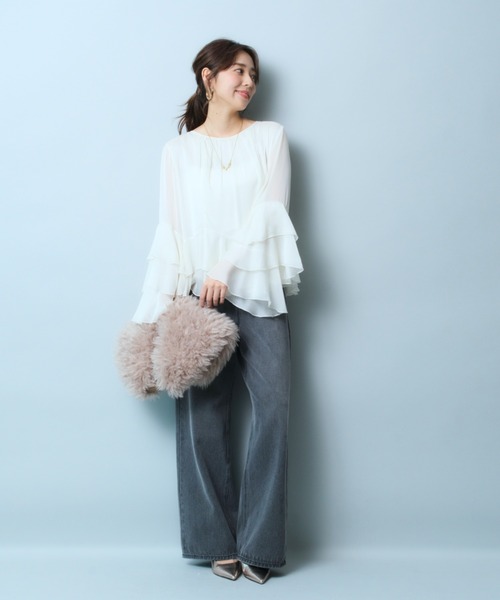 JUSGLITTY(ジャスグリッティー)の「シアーティアードブラウス(シャツ/ブラウス・レディース・ミント/ブラック/オフホワイト・2/1)」の8枚目の写真