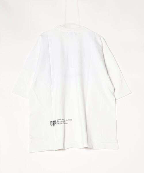 REGIEVO（レジエボ）の「【REGIEVO】  レザーアップリケロゴ ビッグシルエット Tee（Tシャツ/カットソー・メンズ・ブラック/オフホワイト・LARGE/X-LARGE/MEDIUM）」の3枚目の写真