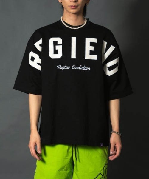 REGIEVO（レジエボ）の「【REGIEVO】  レザーアップリケロゴ ビッグシルエット Tee（Tシャツ/カットソー・メンズ・ブラック/オフホワイト・LARGE/X-LARGE/MEDIUM）」の11枚目の写真