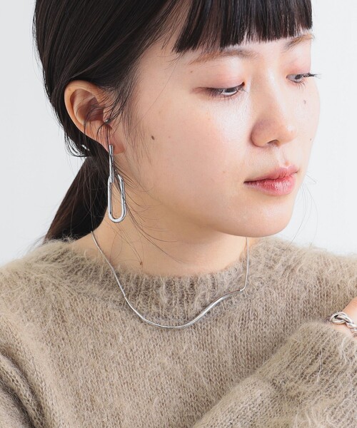B:MING by BEAMS（ビーミングバイビームス）の「カーブ ネックレス（ネックレス・レディース・ゴールド/シルバー・ONE SIZE）」の2枚目の写真