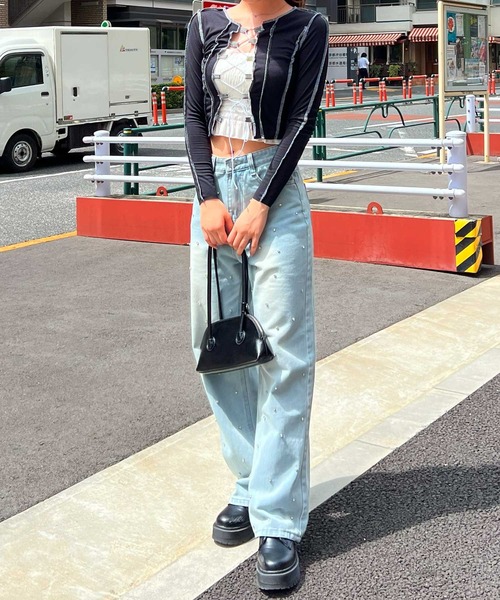 frunco（フランコ）の「ビジュー付きデニムパンツ（デニムパンツ・レディース・ライトブルー・MEDIUM）」の13枚目の写真