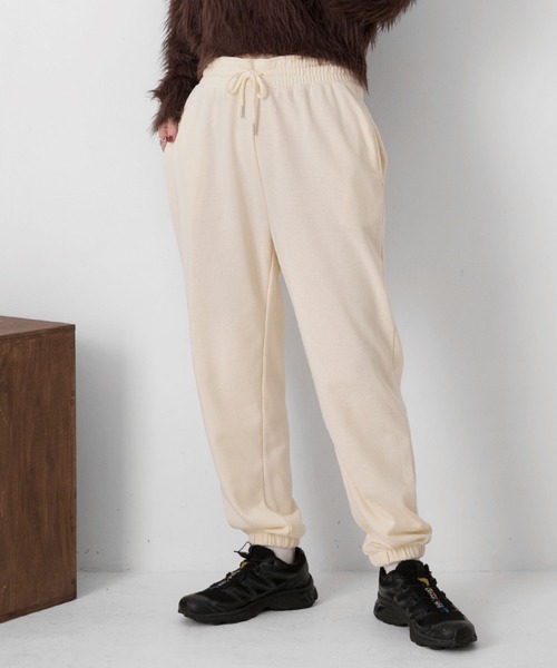 ad thie(アドティエ)の「ジョガーパンツ スウェット カラー ML ゴム(スウェットパンツ・レディース・アイボリー/杢グレー/イエロー/オートミール/モカ/ボルドー/グリーン/カーキ/ブラック/ピンク・MEDIUM/LARGE)」の5枚目の写真