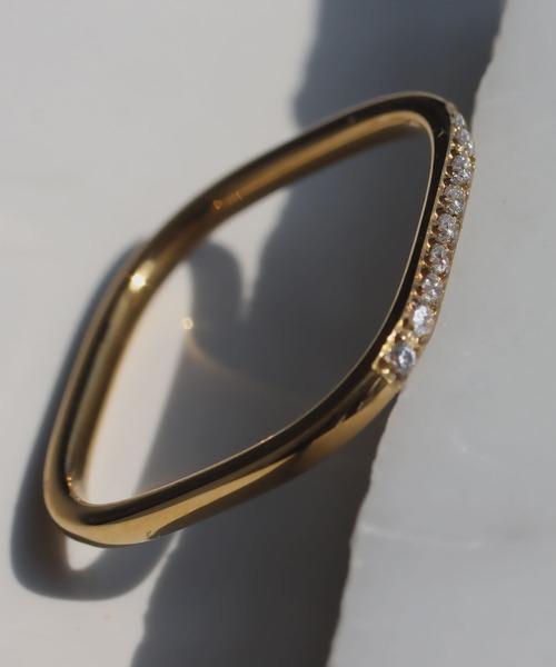 abaskdesign(アバスクデザイン)の「金属アレルギー対応 スクエアジルコニアリング(リング・レディース・ゴールド・10号/13号/15号)」の11枚目の写真