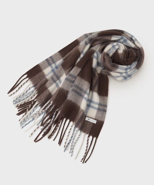 tk.TAKEO KIKUCHI（ティーケータケオキクチ）の「◆ブークレボリュームマフラー（マフラー・メンズ・ブラック系1/ダークグリーン系/ダークグリーン系5/グリーン系/ブラック系/ブルー系2/ダークブラウン系8/オフホワイト/ブラック/グレー系4・00）」の6枚目の写真