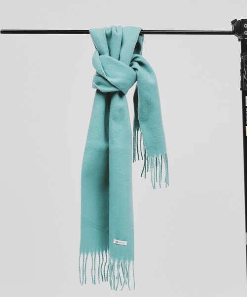 tk.TAKEO KIKUCHI（ティーケータケオキクチ）の「◆ブークレボリュームマフラー（マフラー・メンズ・ブラック系1/ダークグリーン系/ダークグリーン系5/グリーン系/ブラック系/ブルー系2/ダークブラウン系8/オフホワイト/ブラック/グレー系4・00）」の21枚目の写真