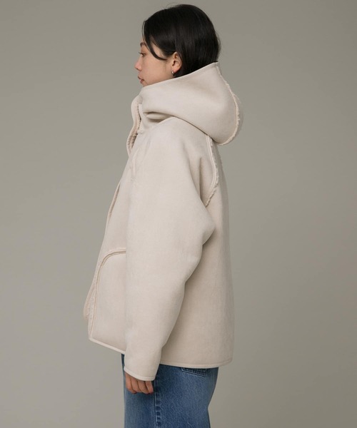 URBAN RESEARCH Sonny Label（アーバンリサーチサニーレーベル）の「ムートンリバーシブルフーディーコート（ブルゾン・レディース・アイボリー/ベージュ系その他・FREE）」の16枚目の写真