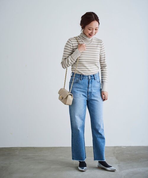 le.coeur blanc（ルクールブラン）の「リブタートルニット（ニット/セーター・レディース・オフホワイト/ホワイト系その他/ベージュ系その他3/グレイッシュベージュ/ブラック系その他/ブラック・38）」の7枚目の写真