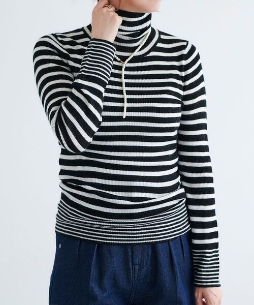 le.coeur blanc（ルクールブラン）の「リブタートルニット（ニット/セーター・レディース・オフホワイト/ホワイト系その他/ベージュ系その他3/グレイッシュベージュ/ブラック系その他/ブラック・38）」の12枚目の写真