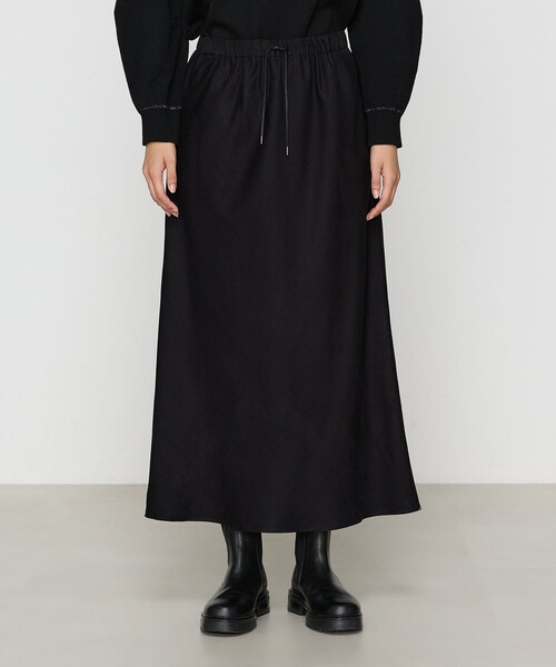 Gabardine K.T（ギャバジンケーティー）の「スエード調ジャージ スエードセミタイトスカート（スカート・レディース・ブラック/チャコール・9号）」の10枚目の写真