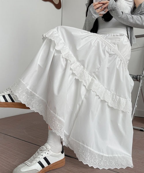 urge：（アージコロン ）の「【URGE：】レース ティアード　フレア スカート（スカート・レディース・ホワイト・SMALL/MEDIUM/LARGE/X-LARGE）」の3枚目の写真