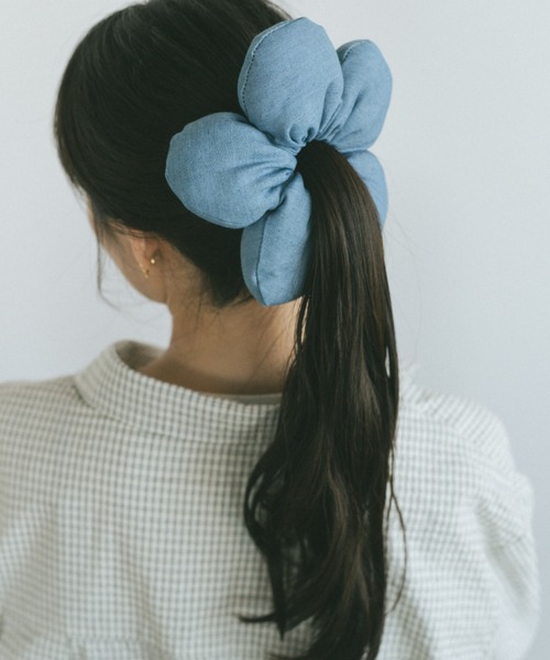 セール】パデッドフラワービッグシュシュ（シュシュ）｜VANNIE U