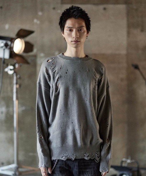 セール】ダメージ加工クルーネックニット（ニット/セーター