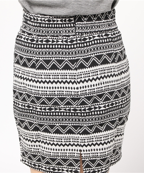 RAY CASSIN（レイカズン）の「ゴブランジャガードタイトスカート（スカート・レディース・ネイビー/ブラック・FREE）」の7枚目の写真