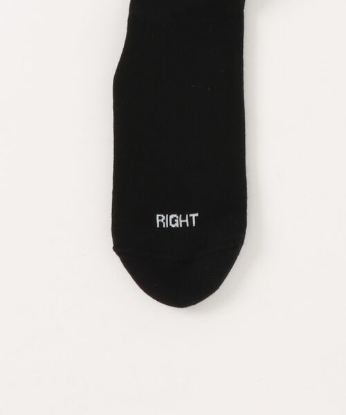 VETEMENTS（ヴェトモン）の「VETEMENTS LOGO SOCK（ソックス/靴下・メンズ・ブラック/ホワイト・SMALL/MEDIUM）」の3枚目の写真