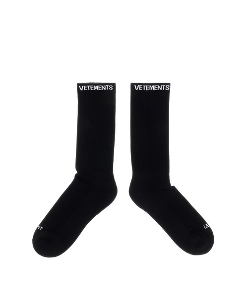 VETEMENTS（ヴェトモン）の「VETEMENTS LOGO SOCK（ソックス/靴下・メンズ・ブラック/ホワイト・SMALL/MEDIUM）」の5枚目の写真