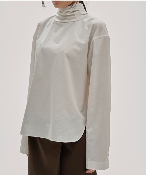 TODAYFUL(トゥデイフル)の「TODAYFUL Roundhem Tie Blouse(シャツ/ブラウス・レディース・ブラック/ベージュ/ブラウン・FREE)」の4枚目の写真