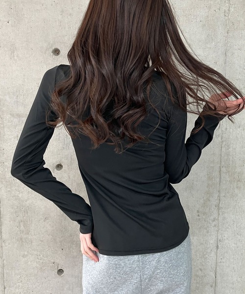 GLAMOROUS JANE（グラマラスジェーン）の「フロントシャーリング長袖トップス（Tシャツ/カットソー・レディース・ブラウン/ブラック・FREE）」の9枚目の写真