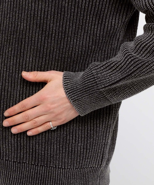 LAND MUSEUM（ランドミュージアム）の「LAND MUSEUM／ピグメントヘンリーニット（ニット/セーター・メンズ・ブラック/ネイビー・LARGE/MEDIUM）」の21枚目の写真