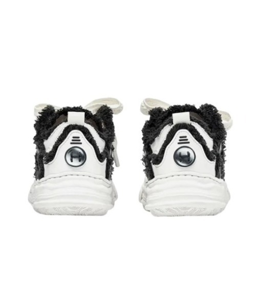 H52（エイチフィフティツー）の「【H52】Canvas Cream Shoes（スニーカー・メンズ・ブラック/ホワイト・24cm/24.5cm）」の9枚目の写真