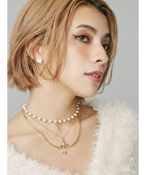 EVRIS（エヴリス）の「CROSS MOTIF 3連ネックレス（ネックレス・レディース・シルバー/ゴールド・FREE）」の2枚目の写真