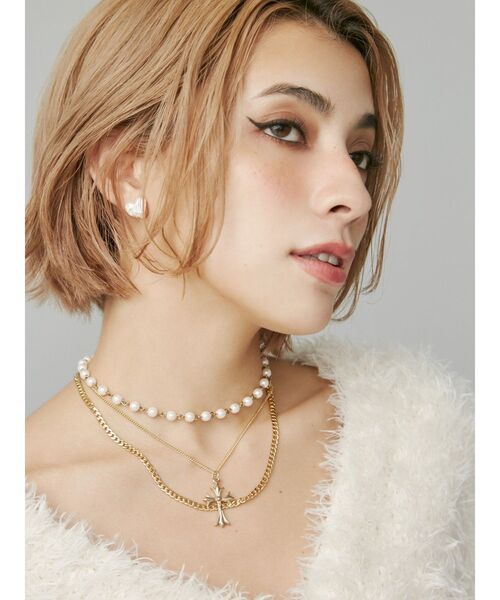 EVRIS（エヴリス）の「CROSS MOTIF 3連ネックレス（ネックレス・レディース・シルバー/ゴールド・FREE）」の3枚目の写真
